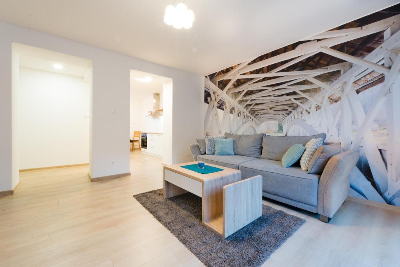 Apartman Razusa Centrum Banska Bystrica Ngoại thất bức ảnh